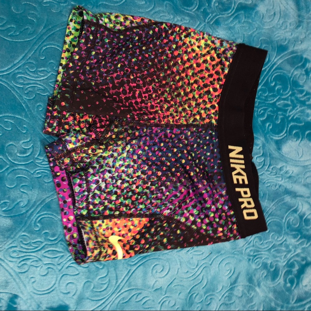 Nike compression shorts multi color size m